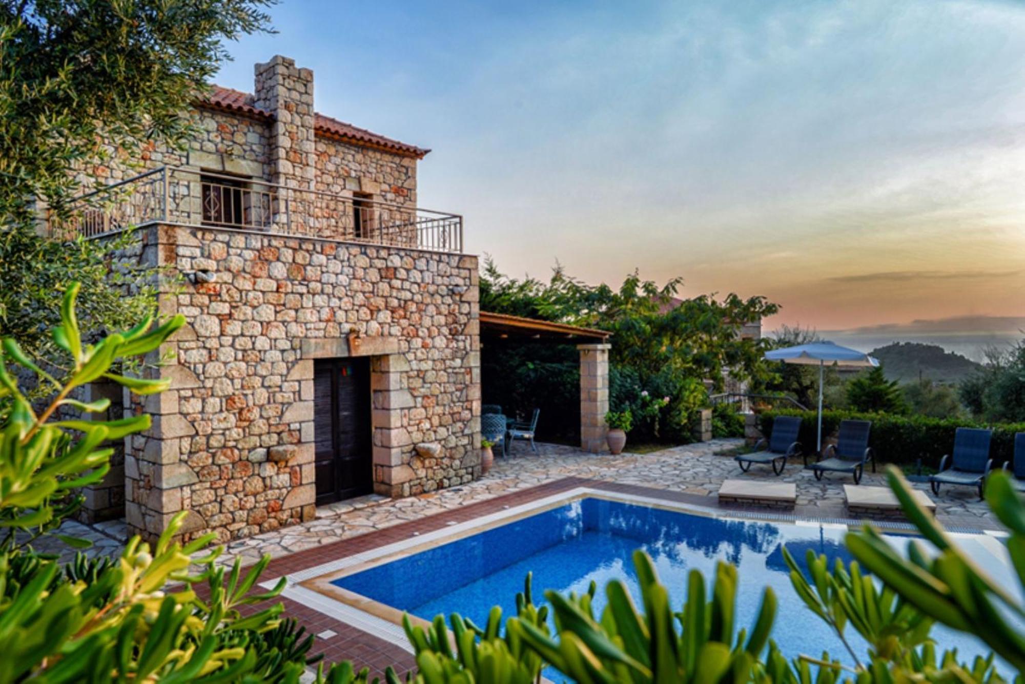 Olympia Villas Stoúpa Rom bilde